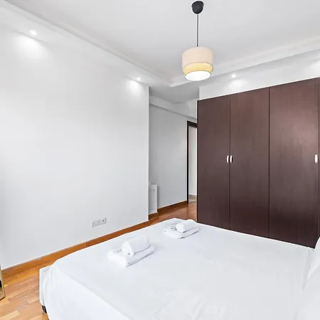 Apartment Downtown Finikoudes *